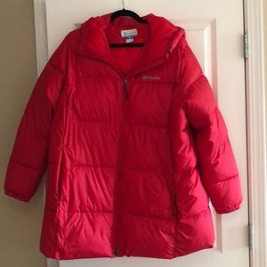 Columbia Long Hooded Puffer jacket with zippered pockets Red, Size 1X.